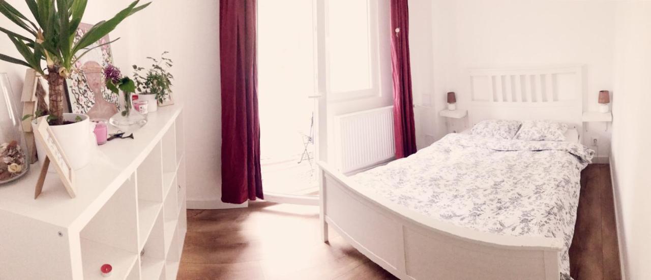 Lola'S Apartament Close To City Center Букурещ Екстериор снимка
