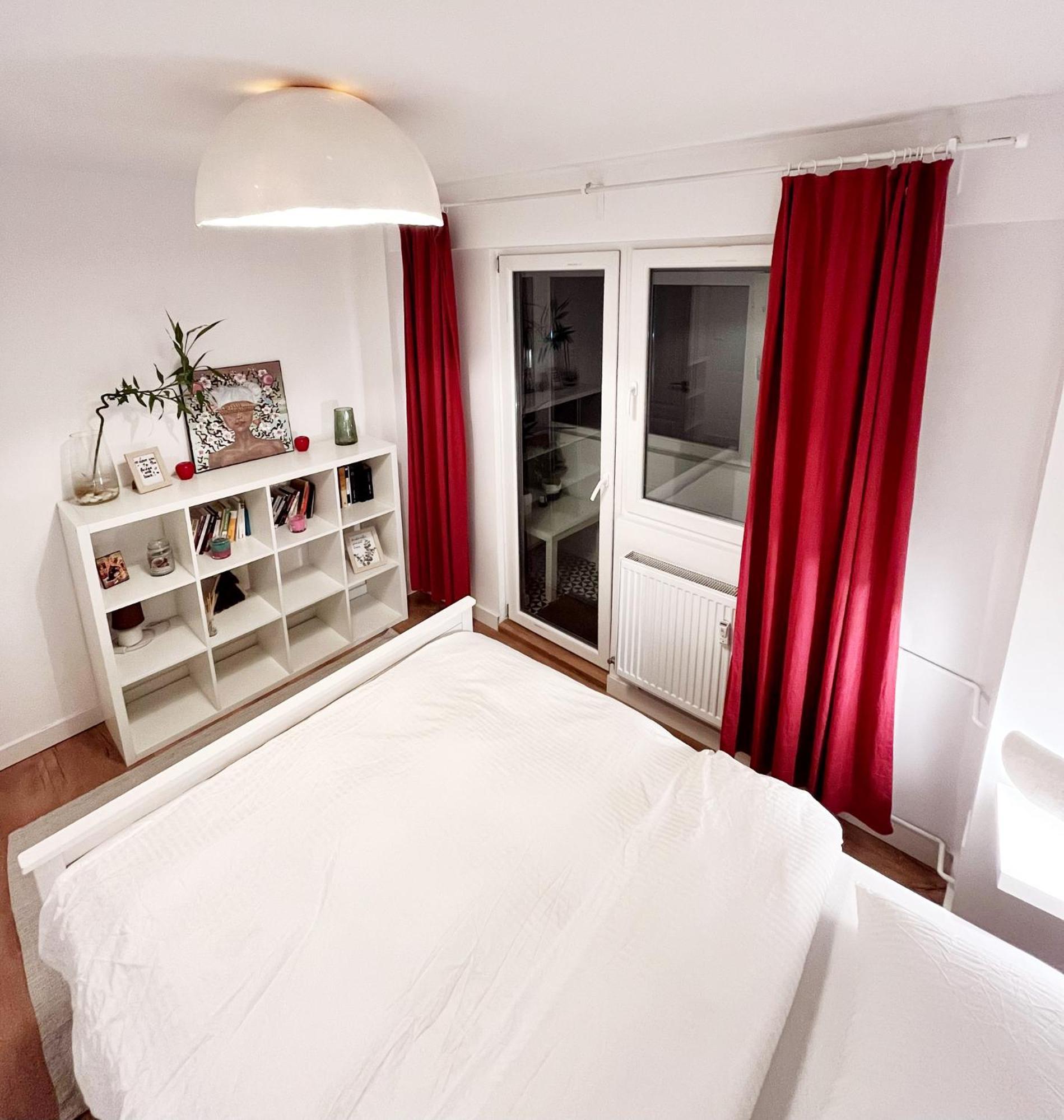 Lola'S Apartament Close To City Center Букурещ Екстериор снимка